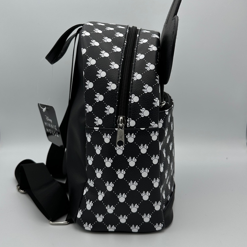 Disney Loungefly Minnie Mouse Mini Backpack - Picture 2 of 10
